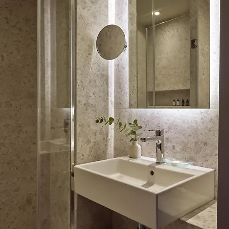 Hotel City Hotel Thessaloniki 4*