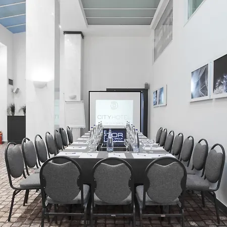 City Hotel Thessaloniki Otel Selanik