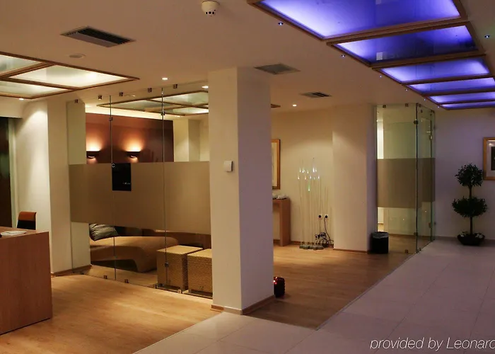 City Hotel Thessaloniki 4*